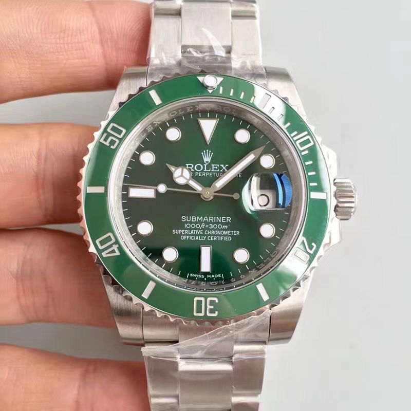 Submariner SS Green Ceramic Bezel 116610LV