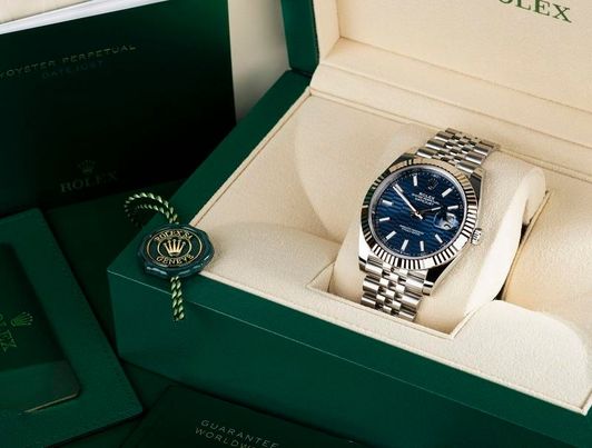 Datejust 41mm blue dial Fluted Motif jubilee