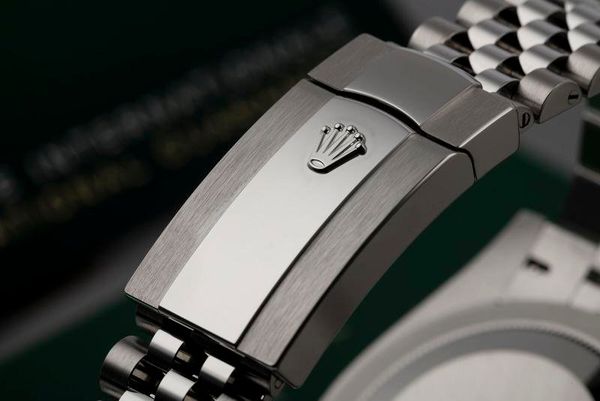 Datejust 41mm blue dial Fluted Motif jubilee - Image 8